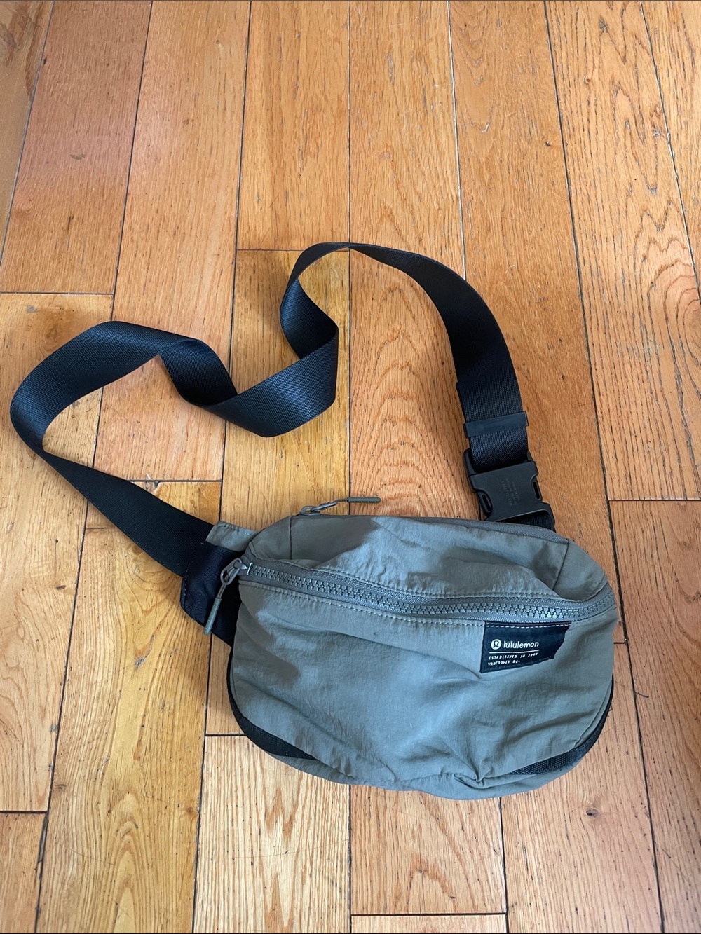 lululemon athletica Olive Green Waist/Crossbody Bag with Black Strap